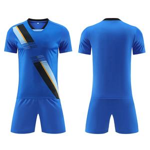 Conjunto de uniforme de fútbol personalizado sublimación unisex anti sudor transpirable camiseta de fútbol y pantalones cortos fabricante de uniformes de fútbol personalizados - Product Image 5