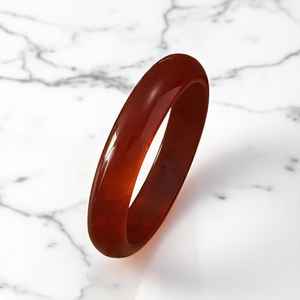 Bracelets en résine légers faits à la main, bijoux durables et élégants provenant d'un exportateur indien |   Meilleur prix de gros - Product Image 1