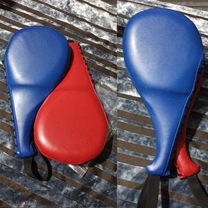 Chaussettes de Taekwondo en cuir à semelle souple, respirantes et durables, équipement de protection imperméable pour l'entraînement - Product Image 2