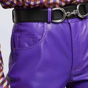 Pantalones de cuero de mujer de color sólido atractivo de bajo precio Pantalones de cuero de mujer de longitud completa para exteriores para venta en línea - Product Image 6