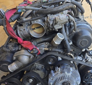 Motor de Gasolina de Servicio Pesado 3F-E 4.0L, Ensamblaje Completo para SUV Land Cruiser con Carburador y Culata - Product Image 1