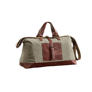 Vente en gros de sac de sport en toile avec logo personnalisé sac de week-end en cuir véritable pour le sport le voyage sac de sport polochon - Product Image 1