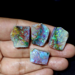 Ensemble de cabochons d'opale australienne 4 pièces de haute qualité pierres précieuses en vrac d'opale de Pedy Coober rugueux naturels directement d'Australie - Product Image 1