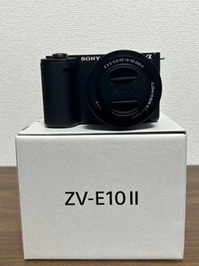 Cámara sin espejo Alpha ZVE10 / ZV-E10 II nueva y asequible para creadores de contenido, sensor APS-C de 24.2MP-26MP, grabación de video 4K - Product Image 1