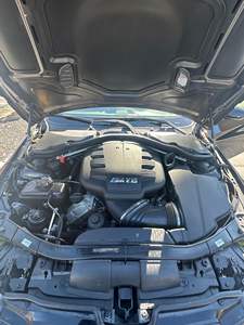 BMW M3 Coupé 2011 d'occasion en bon état, boîte manuelle 6 vitesses, moteur V8, toit en fibre de carbone, moteur remis à neuf en 2020 - Product Image 6