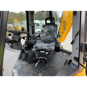 JCB 4CX Sitemaster Pro ดีเซล รถตักล้อยางสีเหลือง ชิ้นส่วนหลักของเครื่องยนต์ - Product Image 6