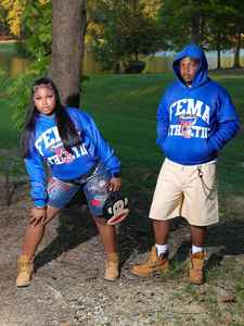 Pull à capuche personnalisé en détresse pour hommes Boxy recadrée strass diamant brodé solide appliques sweats à capuche - Product Image 3