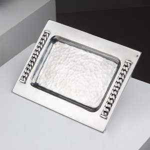 Bandeja de chocolate de metal duradera con uso multiusos para servir dulces, regalos o centros de mesa - Product Image 1