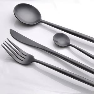 Ensemble de couverts en acier inoxydable noir moderne pour un usage domestique, repas décontractés, repas quotidiens et arrangements de table élégants en provenance d'Inde - Product Image 4