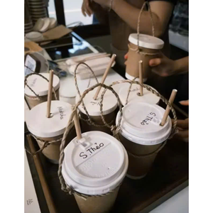 12Oz 16Oz 22Oz Strap Rotin Seagrass Cup Carrier Porte-gobelet jetable en bambou en stock pour l'exportation à partir de 99 Gold Data Eco-Friendly - Product Image 3