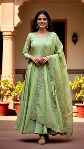 Elegancia en Cada Tono, Desde Coral a Esmeralda, Pastel a Lavanda, Vestidos de Fiesta Reversibles que Redefinen la Belleza Étnica Atemporal - Product Image 5