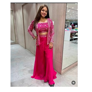 Tissu de soie Chinon luxueux de Style Bollywood indien Koti avec broderie multicolore paillettes fil travail mariages fantaisie Blouse - Product Image 1