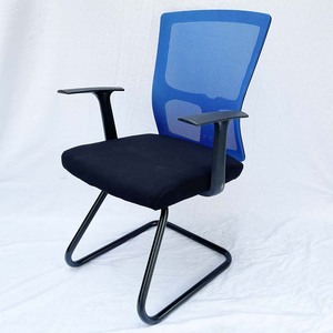 Silla Elevadora Ergonómica MFW15QX con Reposacabezas Ajustable, Reposabrazos Desmontables, Respaldo de Malla y Cuero PU Azul, Diseño Plegable - Product Image 5