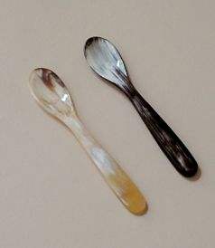 TRADITIONAL POLISHED WHITE HORN SPOON for Home and Restaurant Kitchen Use Best Quality Handicraft Animal Style Bowl <b>on</b> Sale - Product Image 4