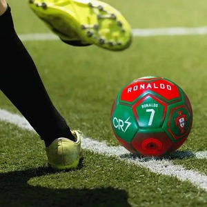 Balón de Fútbol de Diseño Moderno, Alta Calidad, Ecológico, con Cámara de Butilo, Impresión Serigráfica, Alta Retención de Aire HB - Product Image 4