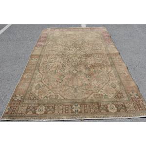 Alfombra Clásica de Lana con Diseño de Patchwork Beige y Verde, 6.3 x 9.3 pies, Diseño Turco Aubusson, para Comedor, Ecológica, Pelo Medio, Rectangular, de Látex - Product Image 1