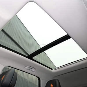 Forthing Yacht 2022-2024 1.5T DCT Edición Riding the Wave, MPV Mediano Blanco de Gasolina en Venta - Product Image 6