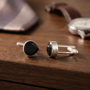 Ensemble de boutons de manchette Niharika Gems, design artisanal, onyx noir naturel, argent sterling 925, sertissage clos, fait main, cadeau unisexe - Product Image 2