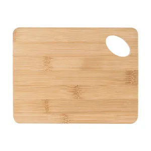 Tagliere in Bambù Personalizzato Liam, Gadget Promozionale per la Tavola - Product Image 4
