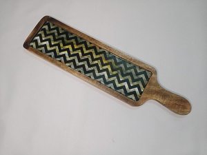 Recién llegado, juego de plato Khatiya de madera de mango tradicional, diseño único de cuna de madera antigua con bandejas para servir esmaltadas - Product Image 5