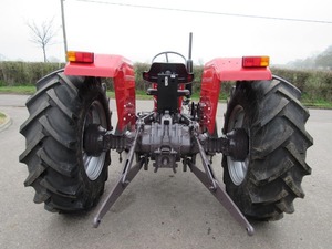 รถแทรกเตอร์แมสซีย์เฟอร์กูสัน MF 135 MF 185 MF 291 2WD รถแทรกเตอร์ทางการเกษตรรถแทรกเตอร์แมสซีย์เฟอร์กูสัน - Product Image 4