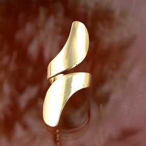 Unique Design Minimalist Wave <b>Ring</b> Boho Brass <b>Ring</b> for Women 18k Gold Plated Curved <b>Statement</b> Jewelry for Wholesale/OEM/ODM - Product Image 1