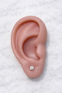 Pendientes de Diamantes Redondos Incoloros de Corte Realista, 0.50 Ct D VVS, Diamantes Cultivados en Laboratorio en Oro de 14K, para Uso Diario, Regalo - Product Image 3
