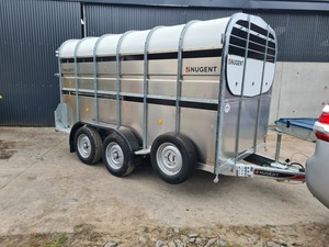 Remolque para Ganado 12x6 Nugent, Remolque de Transporte de Ganado con Capacidad de Carga de 100-1000 kg, Eje Doble, para Transporte Agrícola - Product Image 1
