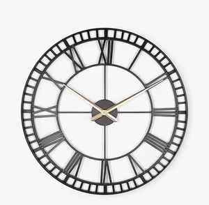 Horloges murales en métal de style industriel vintage pour décoration de bureau d'appartements de style loft ou de ferme moderne par Azora Industries - Product Image 4