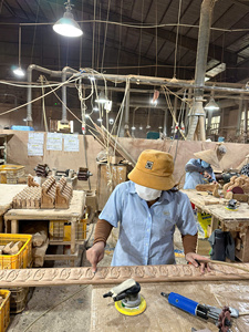 OEM ODM, garniture en bois décorative, moulures en bois durables pour cheminées, portes, meubles de maison et décoration architecturale - Product Image 4