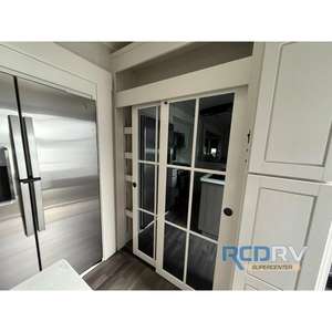 Caravana Remolque RV Jayco North Point 381CKRE 2025 Moderna con Suspensión Independiente 4x4 y Camper Móvil para Aventuras al Aire Libre - Product Image 5