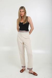 Pantalones de verano de mujer bordados hechos a mano indios Cintura elástica gris con frente plano-Suministro ODM - Product Image 4