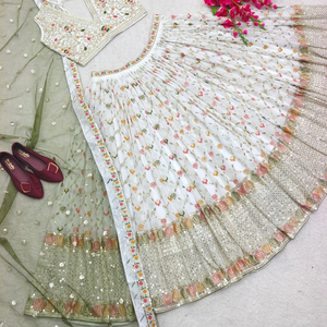 Blanco Lehenga Choli Fancy Designer Lehenga Choli Ropa de fiesta Lehenga Choli para ropa de mujer - Product Image 2