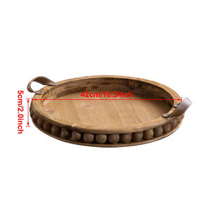 Bandeja de madera de moda para servir con mango de metal y borde Tamaño personalizado y logotipo Vajilla de desayuno Utensilios de cocina Bandeja para servir - Product Image 3