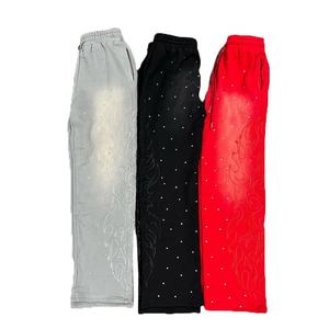 Pantalon de jogging évasé 100% coton pour homme Broderie délavée à l'acide avec impression complète Fermeture à la taille élastique en strass - Product Image 1