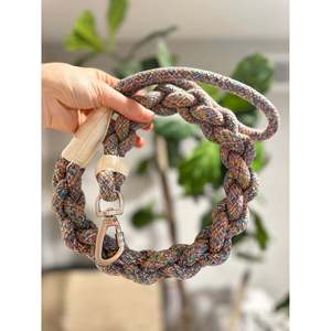 Nouvelle laisse pour chien Rainbow Rover artisanale, style simple et luxueux, en nylon et cuir durables, longueur 5m, pour promener votre chat - Product Image 5