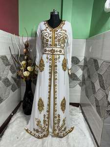 Caftán DE BODA islámico incrustado con cuentas y piedra Zari Georgette blanca - Product Image 2