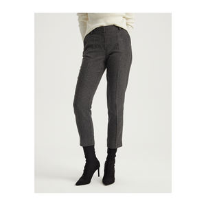 Pantalon slim en laine mélangée pour femme BGN Modèle W24P281 - Product Image 3