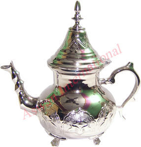 Tetera de latón tradicional, hecha a medida, en varios estilos, para decoración del hogar, tiendas, cocina y Mesa - Product Image 1