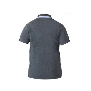 Polo para Hombre con 3 Botones, Cuello con Botones en Contraste, Mangas Cortas y Bolsillo en el Pecho - Product Image 2