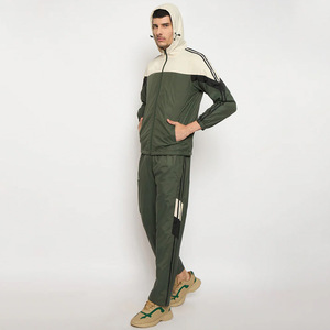 Chaqueta Deportiva Cortavientos Estampada de Invierno Personalizada, Traje Deportivo Impermeable Ligero para Hombre, Venta Directa de Fábrica OEM, Envío Rápido - Product Image 4