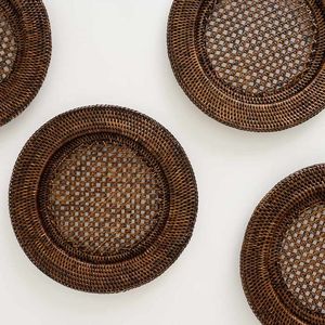 Precioso plato de ratán con aspecto natural Diseñado para interiores rústicos, jardines de granja y esquinas de comedor al aire libre - Product Image 2