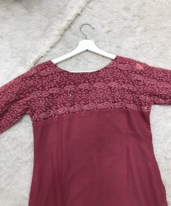 Salwar Kameez de Estilo Pakistaní en Viscosa Georgette y Seda, Ropa Tradicional India, Ropa de Fiesta, Diseño Chic y Elegante - Product Image 2