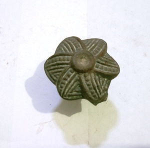 Boutons d'armoire en fer rustiques fabriqués en Inde pour poignée de meuble de tiroir de garde-robe et matériel de traction pour une utilisation en cuisine - Product Image 3