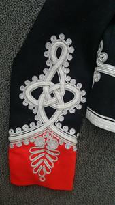 Veste universitaire imperméable respirante broderie avant conçue pour les musiciens offre confort liberté mouvement longue batterie - Product Image 5