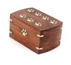 High Quality American Style Handmade Wood Cremation <b>Urns</b> <b>for</b> Cat and <b>Dog</b> <b>Ashes</b> Wholesale Funeral <b>Urns</b> <b>for</b> Pets - Product Image 2