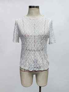 Camiseta personalizada OEM ODM de alta calidad para mujer, camiseta de manga corta de Color sólido con cuello redondo y encaje hueco sexy - Product Image 2