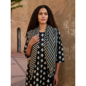 Écharpe carrée en modal - Bandana et mouchoir doux - Product Image 1