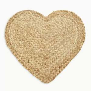 Napperon coeur en jute naturelle cadeau Saint Valentin le plus vendu napperons de chargeur tissés articles de cuisine en gros de l'Inde - Product Image 5