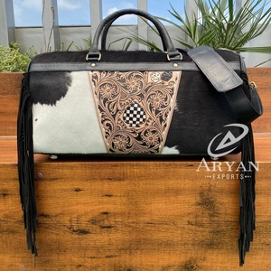 กระเป๋าหนังแท้ทรงตรงขอบใบใหญ่สำหรับเดินทางธุรกิจทำจากหนังแท้ดีไซน์ลายตารางหมากรุก - Product Image 1